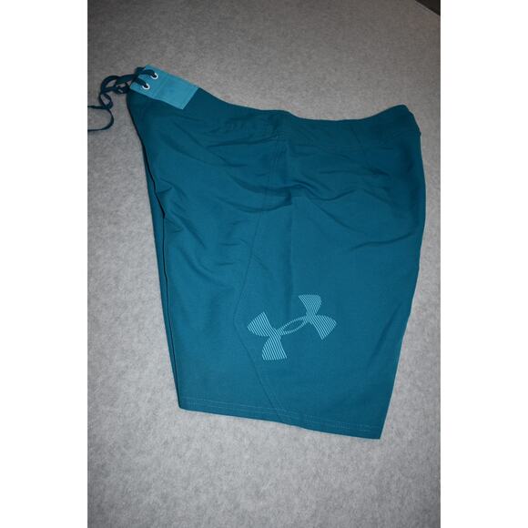 Under Armour Board Shorts Mens Size 38 Swimming Surfing Wake Board Polyester - Picture 1 of 6